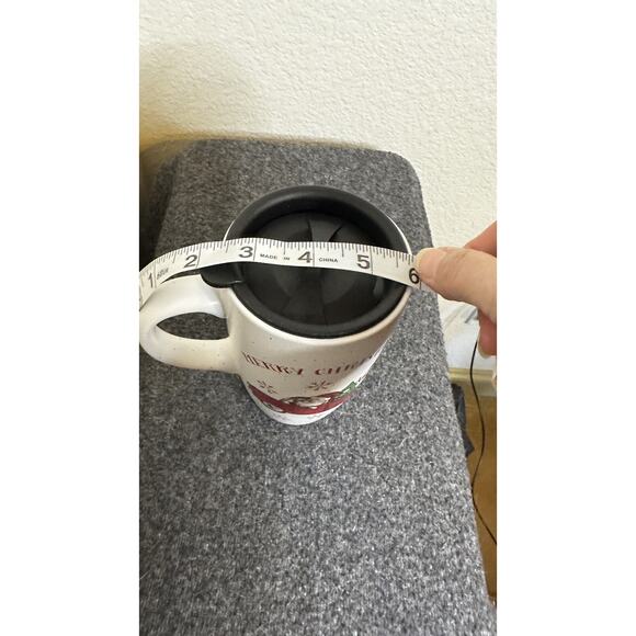 Peppermint & Pine Travel Coffee Mug With Lid! Pristine Condition! Santa Driving - Picture 3 of 7